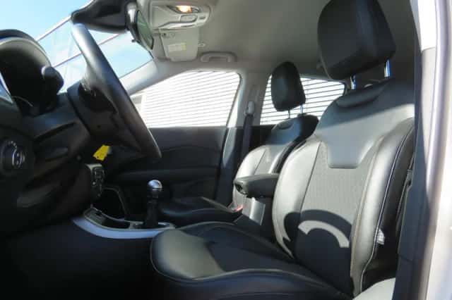 Jeep Compass (2019) thumbnail 18