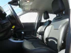 Jeep Compass (2019) thumbnail 18