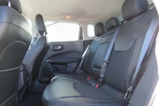 Jeep Compass (2019) thumbnail 21