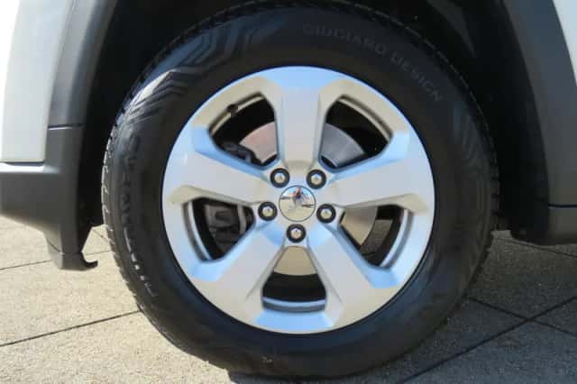 Jeep Compass (2019) thumbnail 7