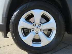 Jeep Compass (2019) thumbnail 7