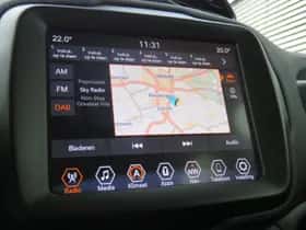 Jeep Renegade (2024) thumbnail 16