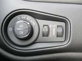 Jeep Renegade (2024) thumbnail 20