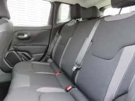 Jeep Renegade (2024) thumbnail 10