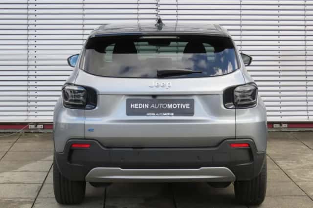 Jeep Avenger (2023) thumbnail 11