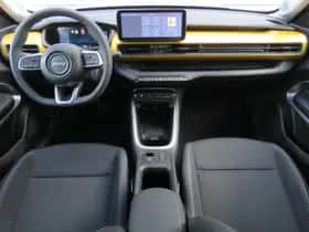 Jeep Avenger (2023) thumbnail 3
