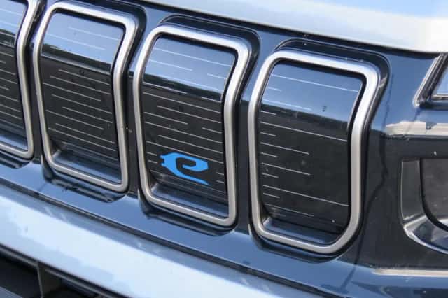 Jeep Avenger (2023) thumbnail 22