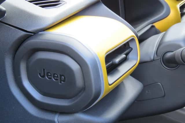 Jeep Avenger (2023) thumbnail 33