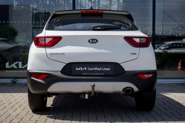 Kia Stonic (2017) thumbnail 5