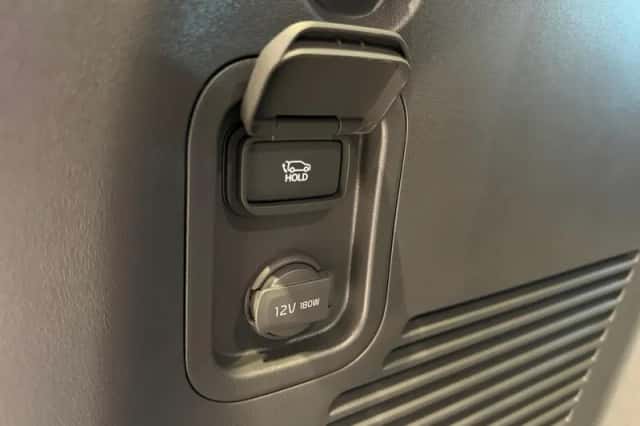 Kia EV9 (2026) thumbnail 12