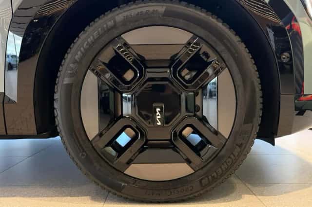 Kia EV9 (2026) thumbnail 6