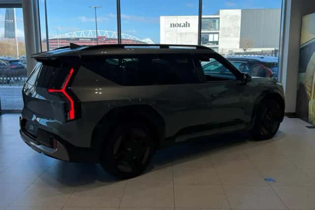 Kia EV9 (2026) thumbnail 7