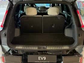 Kia EV9 (2026) thumbnail 10