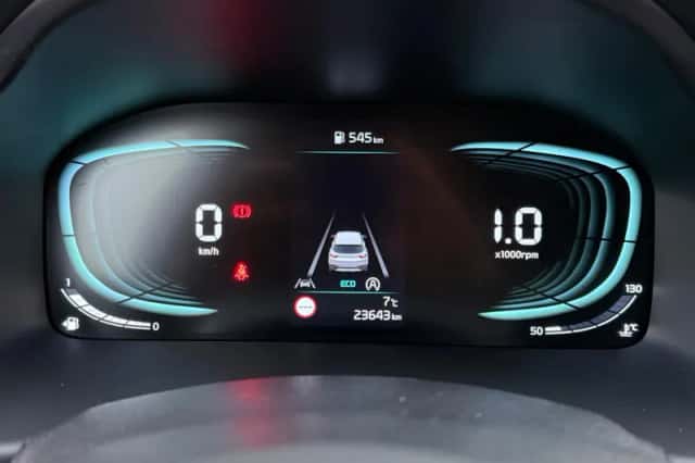 Kia Stonic (2025) thumbnail 11