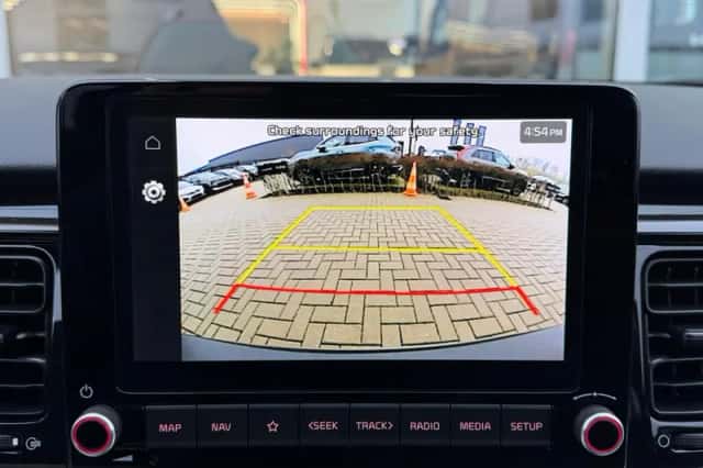 Kia Stonic (2025) thumbnail 14