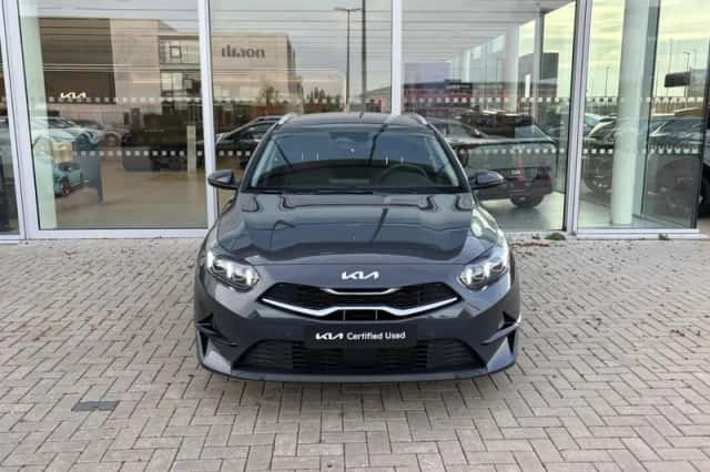 Kia Ceed Sportswagon (2024) thumbnail 2