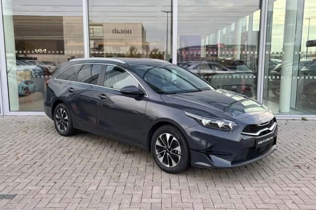 Kia Ceed Sportswagon (2024) thumbnail 3