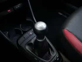 Kia Picanto (2024) thumbnail 21