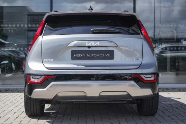 Kia Niro (2025) thumbnail 5