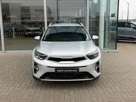 Kia Stonic (2025) thumbnail 2