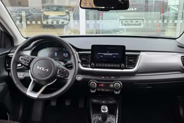 Kia Stonic (2025) thumbnail 13