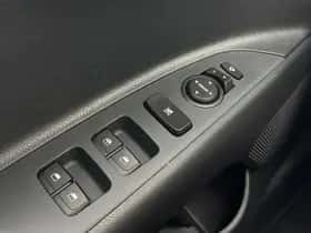 Kia Stonic (2025) thumbnail 14