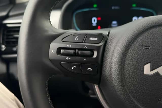 Kia Stonic (2025) thumbnail 16