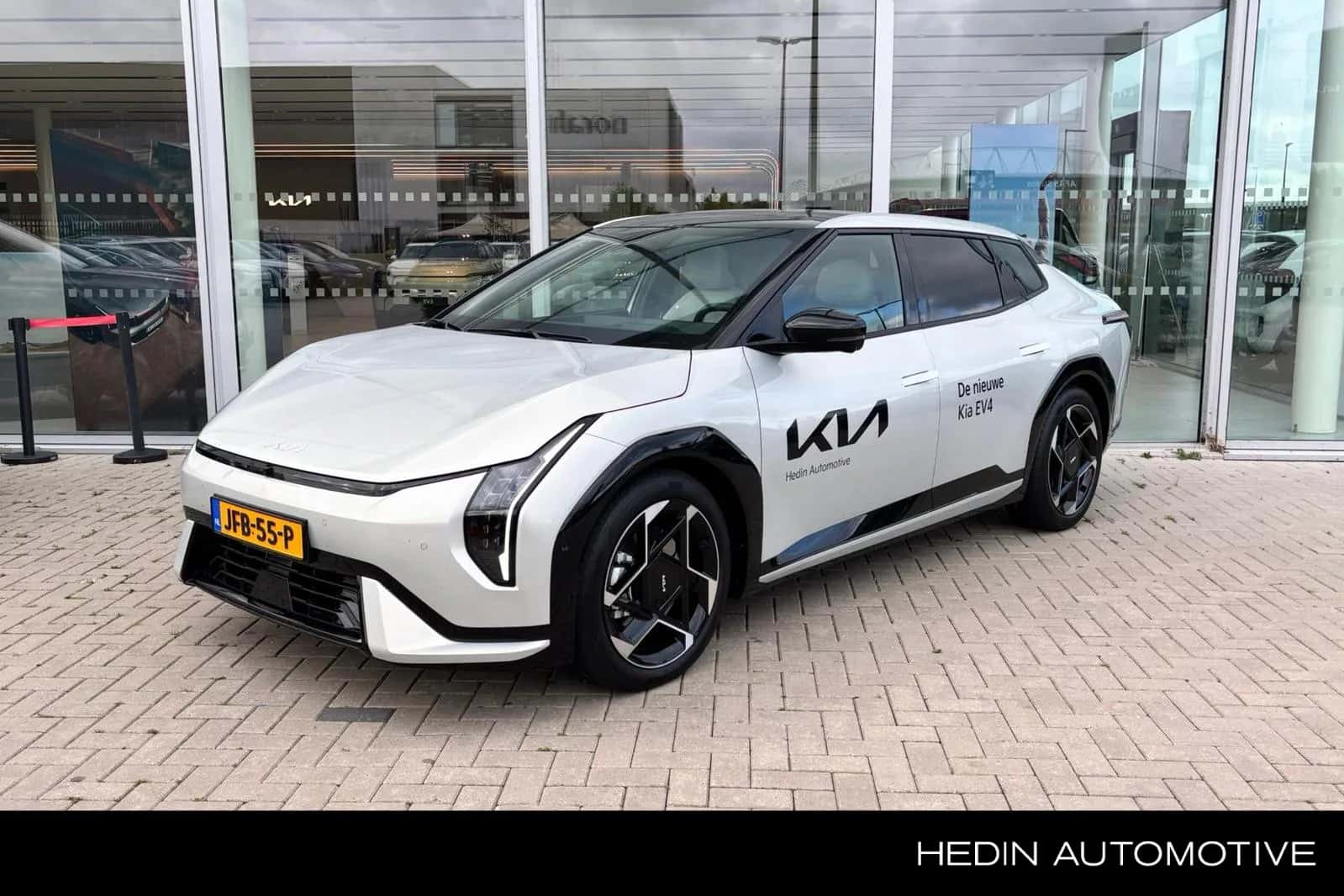 Kia EV4 (2025) — foto 1