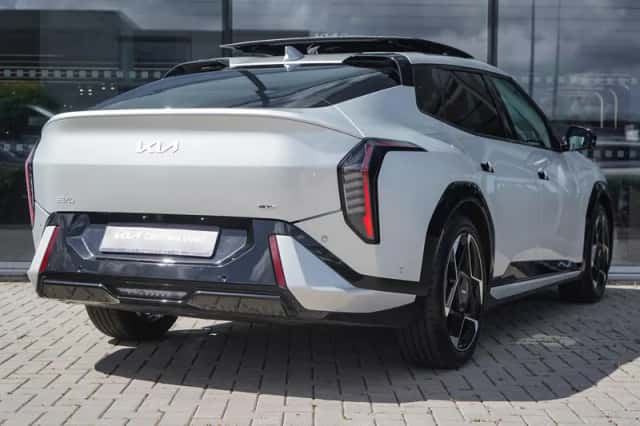 Kia EV4 (2025) thumbnail 5