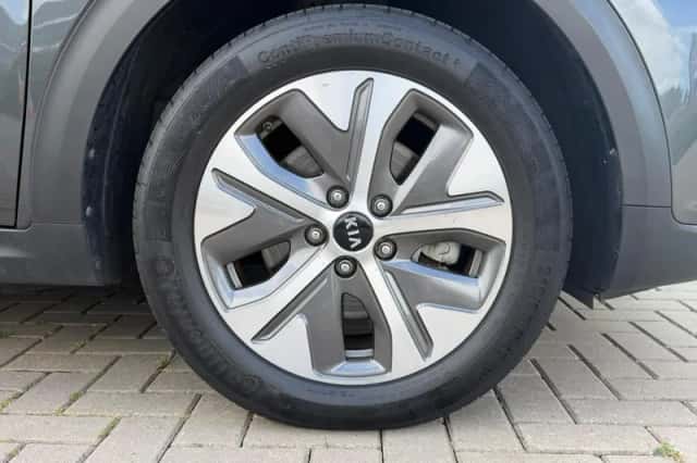 Kia Niro EV (2021) thumbnail 5