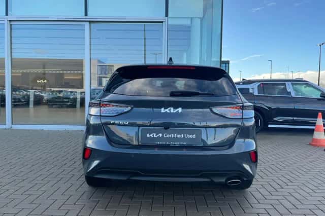 Kia Ceed (2025) thumbnail 5