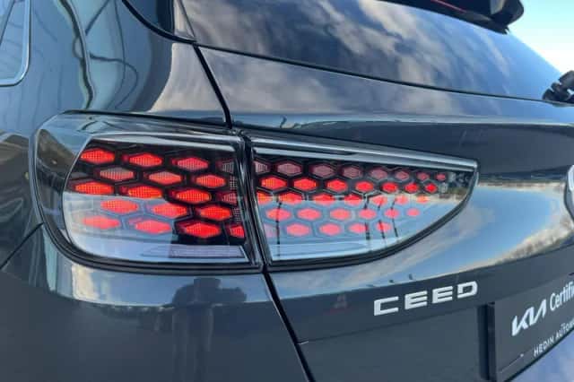 Kia Ceed (2025) thumbnail 6