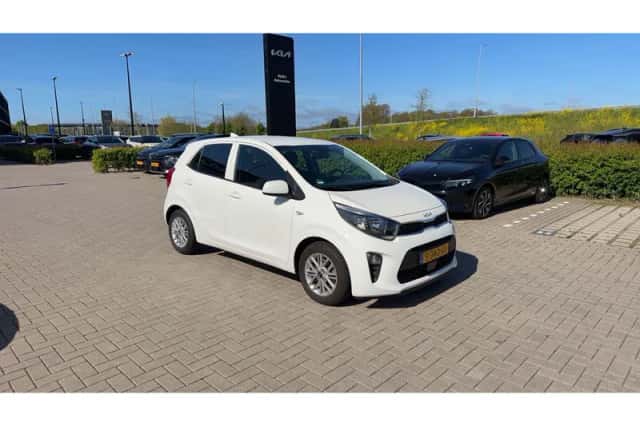 Kia Picanto (2023) thumbnail 5