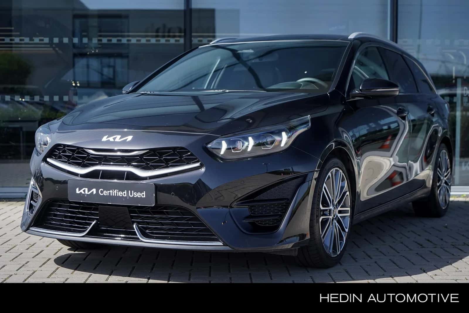 Kia Ceed Sportswagon (2025) — foto 1
