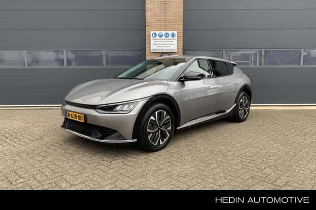Kia EV6 (2022) thumbnail 1
