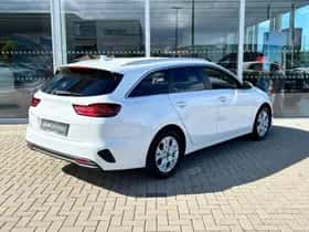 Kia Ceed Sportswagon (2024) thumbnail 2