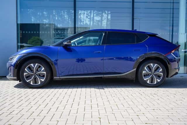 Kia EV6 (2022) thumbnail 3