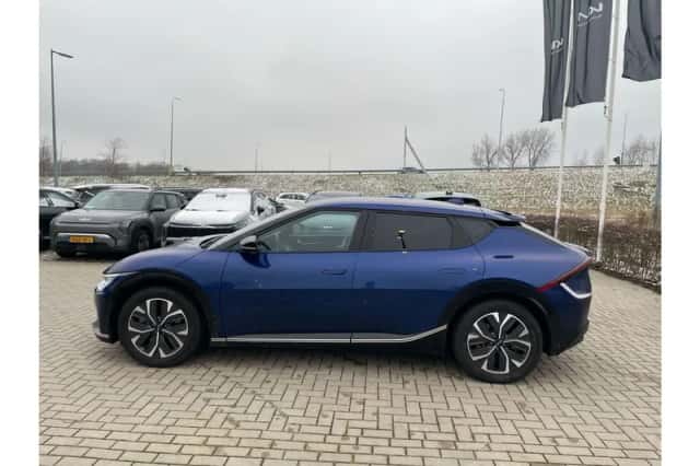 Kia EV6 (2022) thumbnail 6