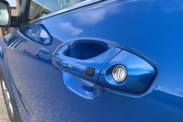 Kia Stonic (2022) thumbnail 5