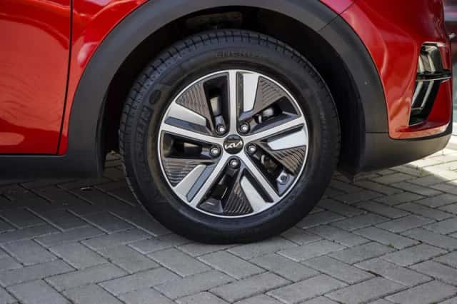 Kia Niro (2021) thumbnail 9