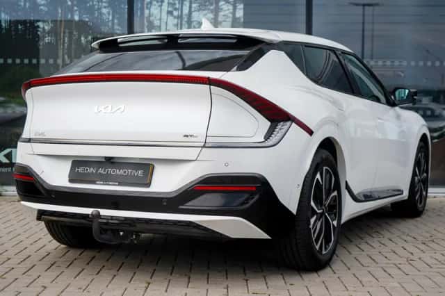 Kia EV6 (2022) thumbnail 6