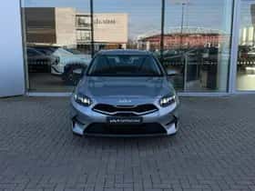 Kia Ceed Sportswagon (2023) thumbnail 2