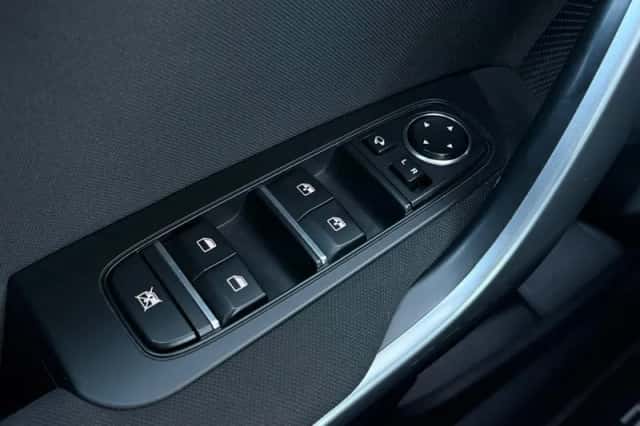 Kia Ceed Sportswagon (2023) thumbnail 16
