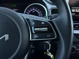 Kia Ceed Sportswagon (2023) thumbnail 19
