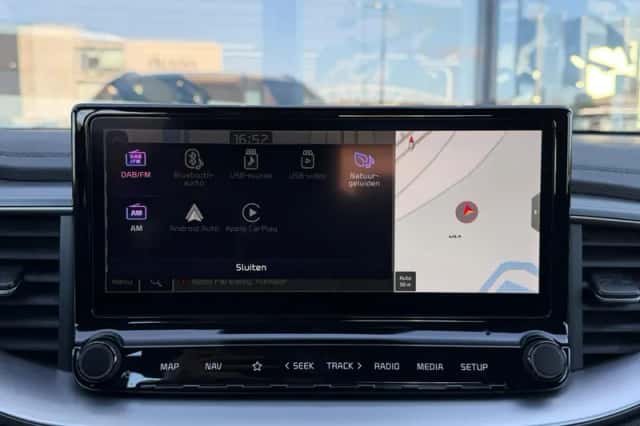 Kia Ceed Sportswagon (2023) thumbnail 21