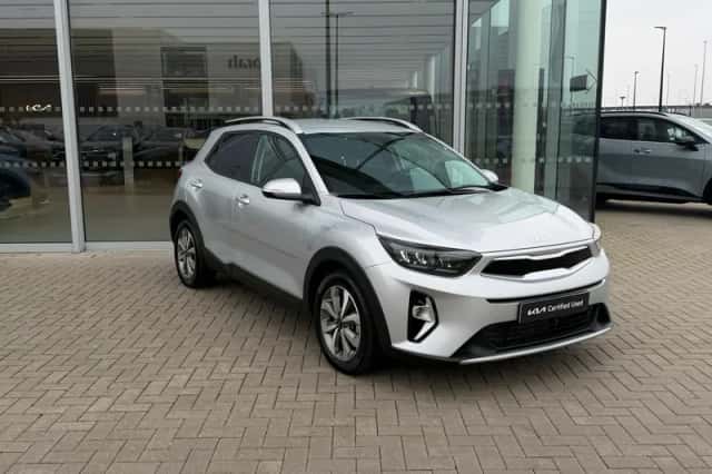 Kia Stonic (2025) thumbnail 4