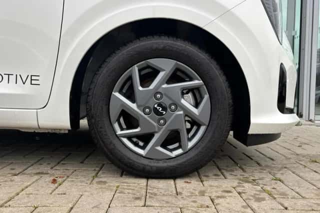 Kia Picanto (2025) thumbnail 5