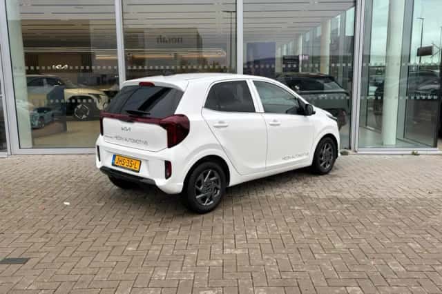 Kia Picanto (2025) thumbnail 7