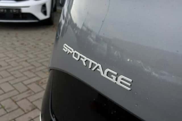 Kia Sportage (2025) thumbnail 8
