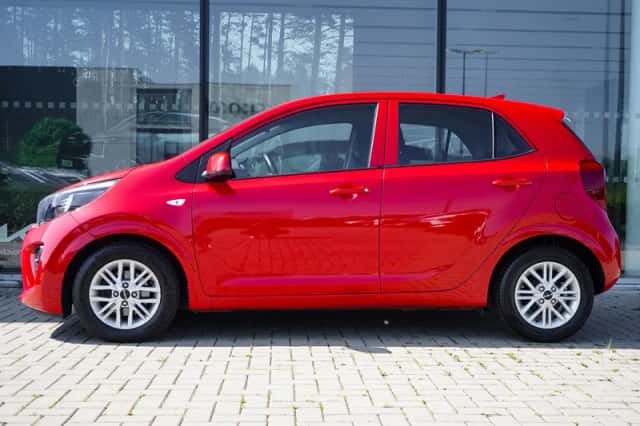 Kia Picanto (2022) thumbnail 2